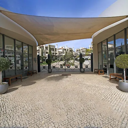 Appartamento Pine Hills Perola By Interhome