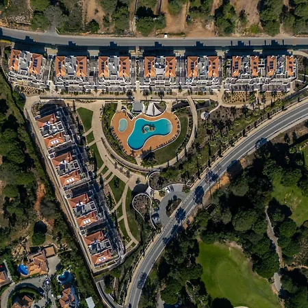 Appartamento Pine Hills Perola By Interhome